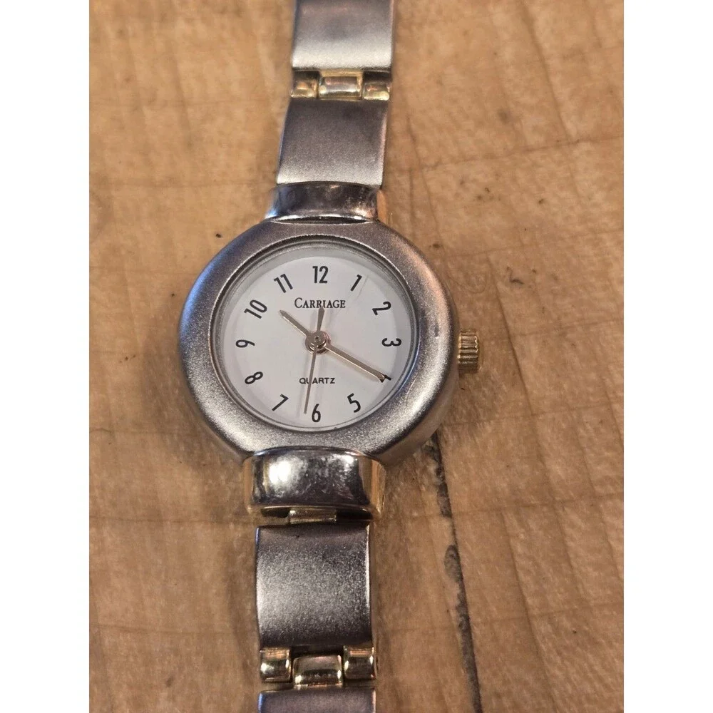 Carriage Round Stainless Steel Ladies' Analog Watch. New Battery. 6.5